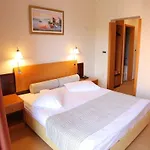 Hotel Marina 4*