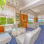 Marina 4* Selce