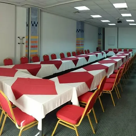Marina Hotel