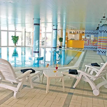 Marina Hotel 4*