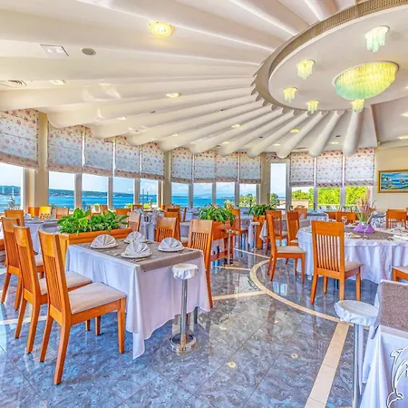 Marina Hotel Selce