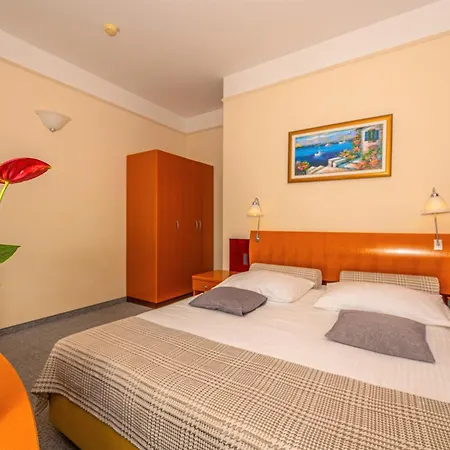 Hotel Marina