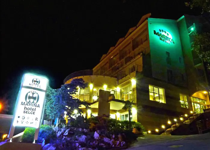 马里纳酒店 酒店 塞尔瑟